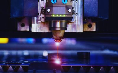 Corte láser vs. plasma vs. oxicorte: ¿qué tecnología necesita tu proyecto metálico?